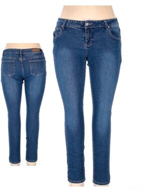 GOGO STAR Denim Blue Jeans Med Wash Straight Leg Stretch Jeggings Pants